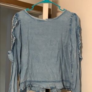 Women’s long sleeve top